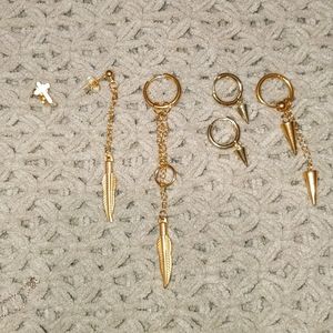 Various Gold e-boy/e-girl dangle earrings